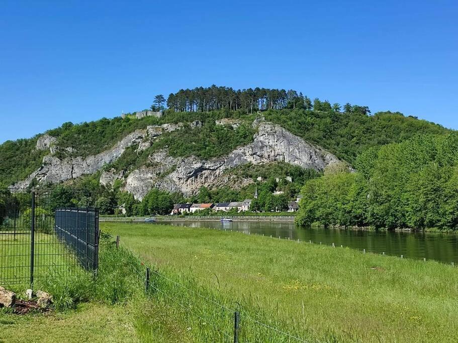 Maison Bucolique A Anhee, Vue Meuse Et Falaises Villa Exterior photo